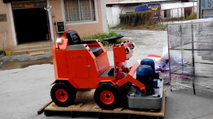 Giro sull'attrezzatura della macinazione del pavimento della pietra dell'azionamento automatico con 24 teste