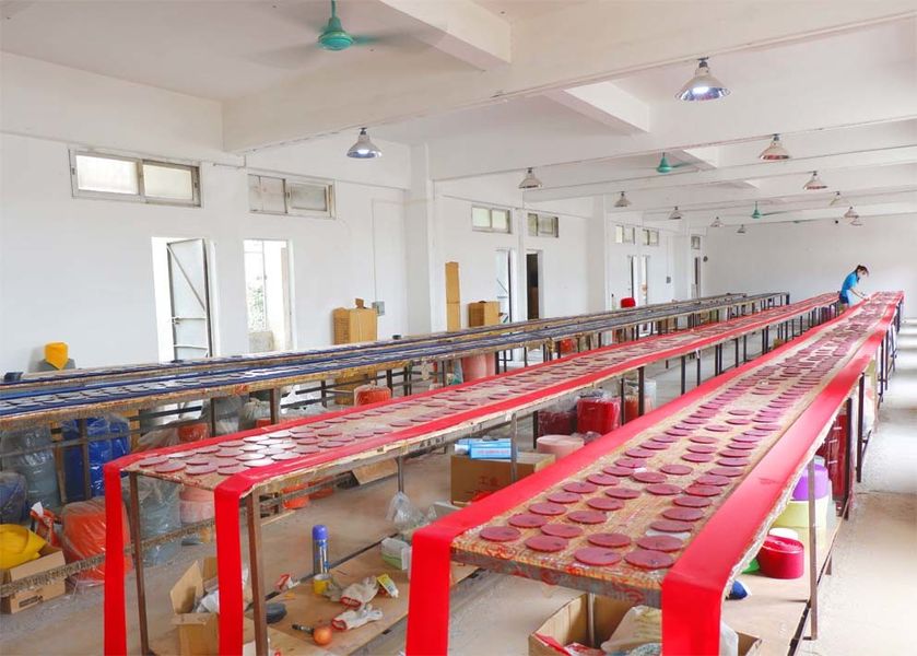 Dongguan Merrock Industry Co.,Ltd linea di produzione in fabbrica