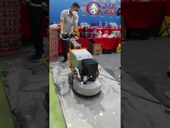 Lucidatrice per pavimenti in pietra dal design a corpo diviso con sistema di ingranaggi planetari